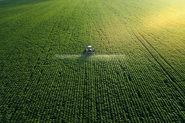 Crop tractor